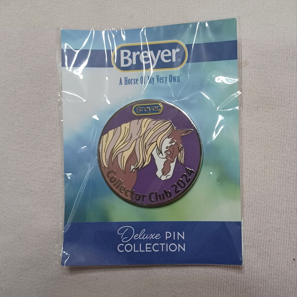Breyer 2024 Deluxe Collector Club Pin